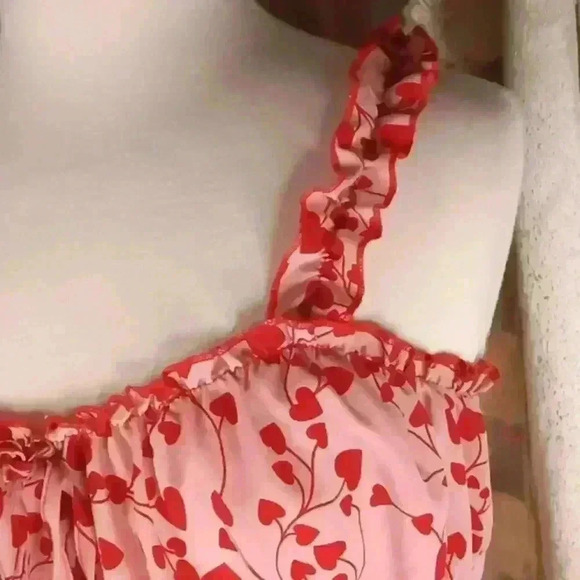 5/$25 SHEIN size large ❤️ crop top - Picture 5 of 10